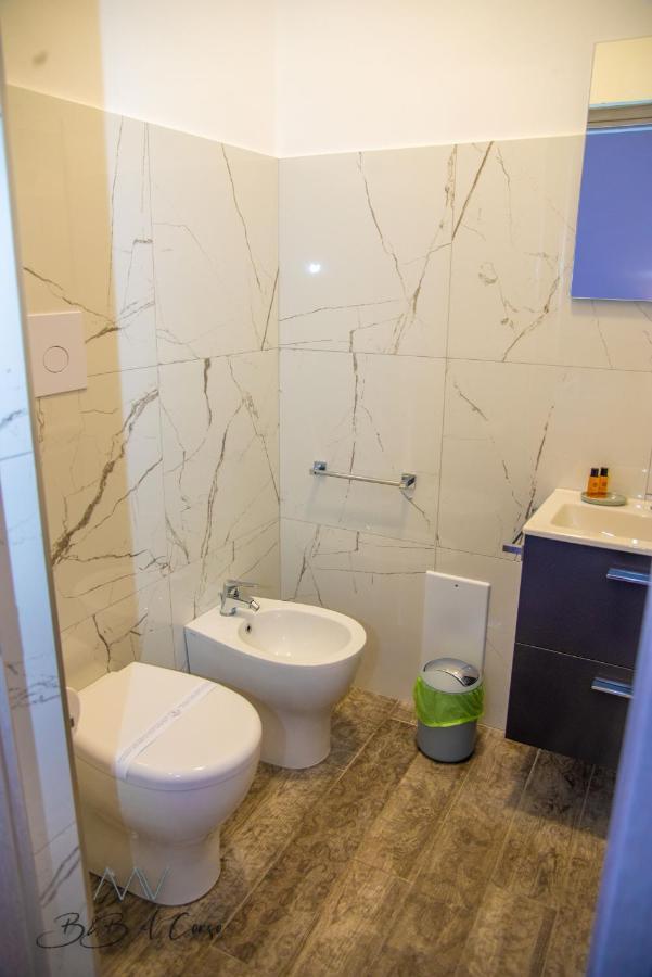 B&B Al Corso Salerno Bagian luar foto