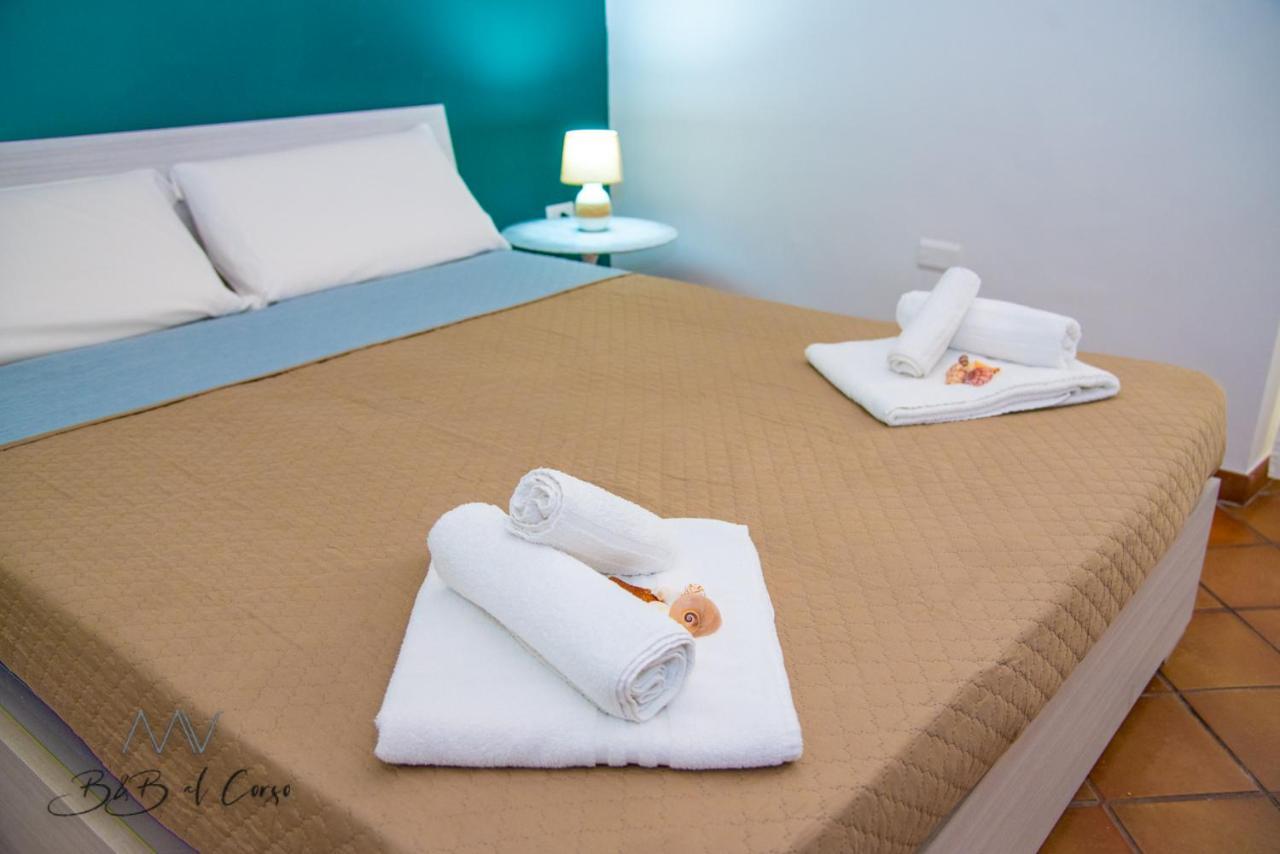 B&B Al Corso Salerno Bagian luar foto